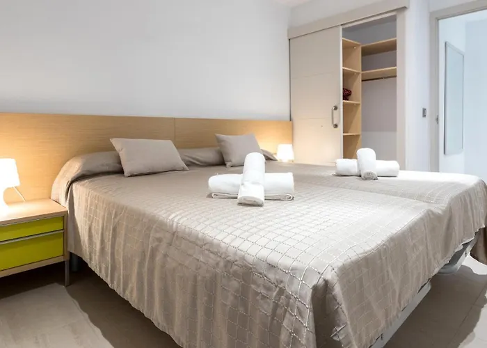 Capdevila 9 Apartment *
